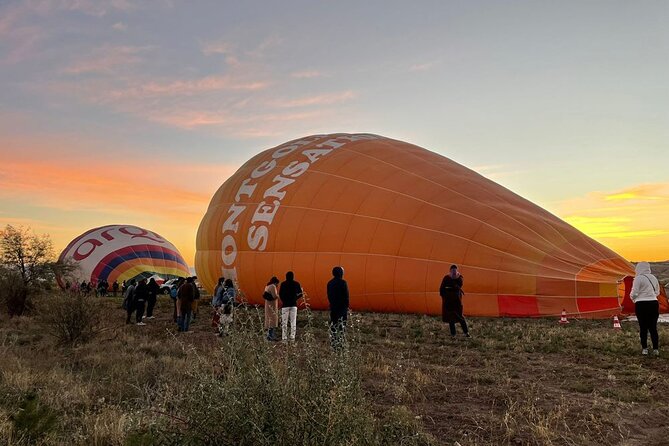 Cat Valley Ballon Tour In Cappadocia With Free Hotel Transfer - The early pickup in Göreme: why timing is everything for balloons