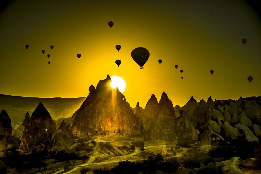 Early Morning Sunrise Hot Air Ballooning Tour of Cappadocia - The Super-Early Pickup: What Your Morning Feels Like