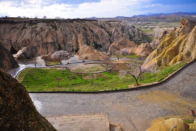 Focusing on must-see places of Cappadocia - Göreme National Park and the Open-Air Museum: the morning foundation