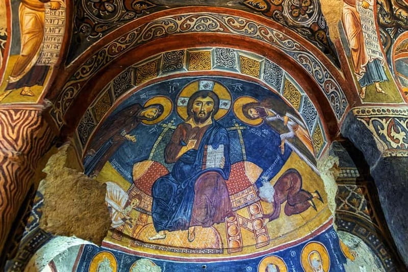 From Göreme: Cappadocia Red and Green Highlights Tour - Avanos pottery making: watch tradition, then try the wheel
