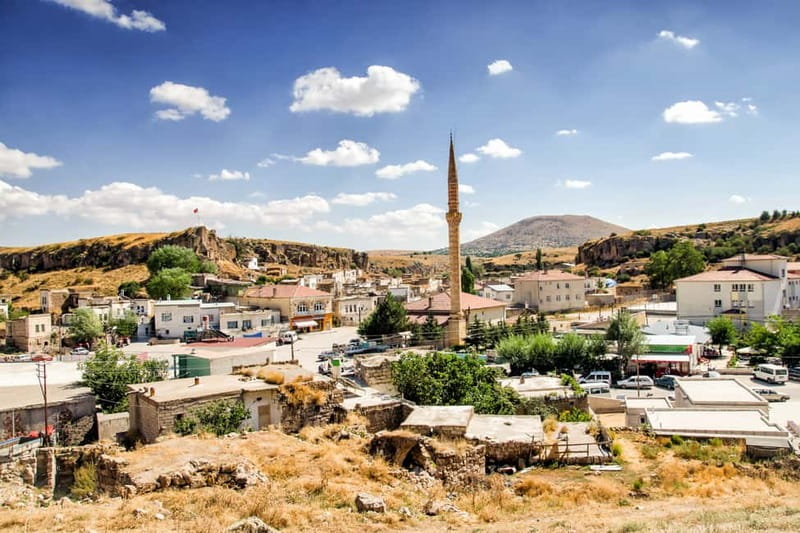Full Day Cappadocia Red and Green Combined Day Tour - Pasabag (Monks Valley) and Pacha’s vineyard earth pillars