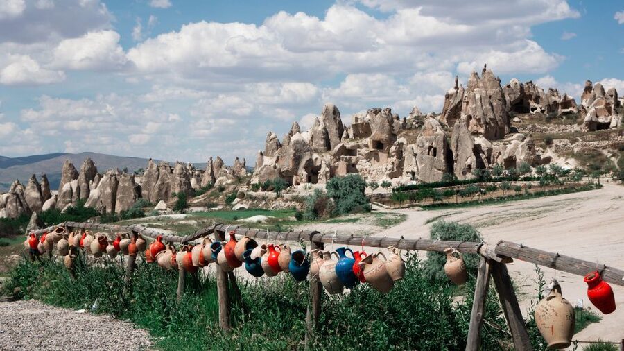 Full Day Cappadocia Red and Green Combined Guided Day Tour - Pigeon Valley in Uçhisar: cliff walks and pigeon houses