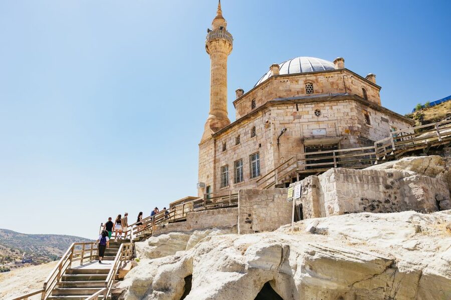 Full-Day Cappadocia Red Plus Tour - Avanos Pottery Center: Try Clay, Not Just Watch It