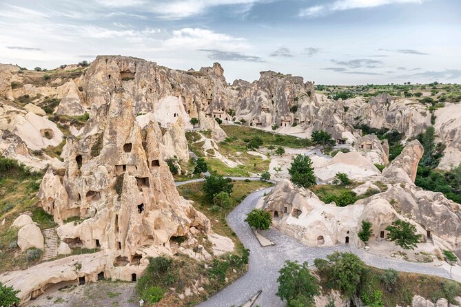Full-Day Private Tour of Cappadocia's Highlights (Car&Guide ) - Goreme Panorama and Uchisar Castle: the quickest big wow