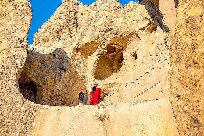 Full Day Red tour in Cappadocia with Small Group - Lunch, guide quality, and the shopping stop question