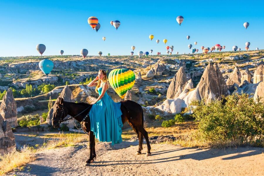 Goreme: Sunrise Horse Riding Excursion - Red and Rose Valley views from horseback (and how to photograph them)