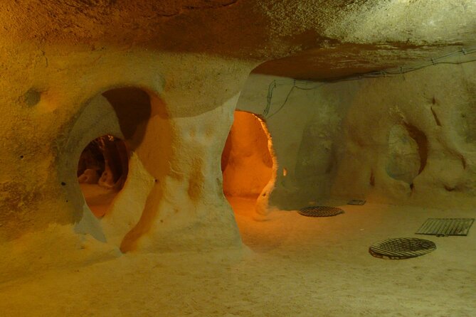 Green Tour: Cappadocia’s Emerald Depths & Underground Secrets - Kaymakli Underground City: The Main Event (and the Main Warning)