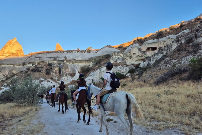Horseback Ride in Göreme Valleys Cappadocia 2 hours - How Long It Really Feels: Pace, Stops, and Photo Breaks