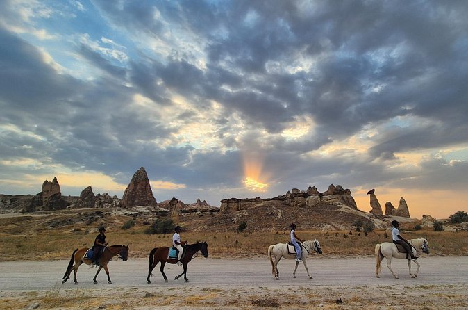Horseback Ride in Göreme Valleys Cappadocia 2 hours - Who This Horse Ride Fits Best (And Who Should Skip It)