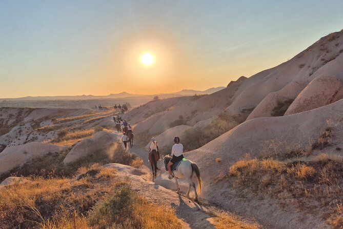 Horseback Ride in Göreme Valleys Cappadocia 2 hours - Güllüdere Valley: Pink Rock Formations and Cave Churches