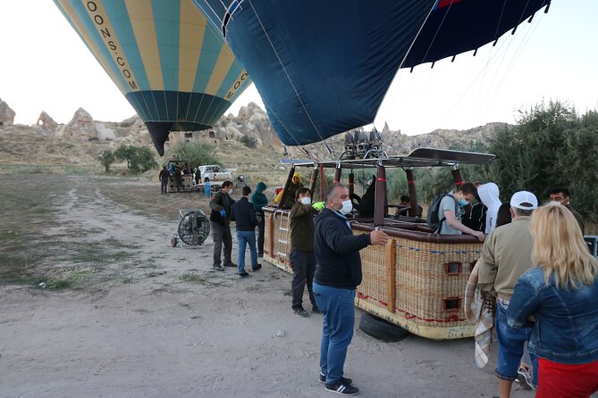 Hot Air Balloon Flight in Cappadocia with Champagne - Sunrise Pickup From Göreme: The 5:30am Reality