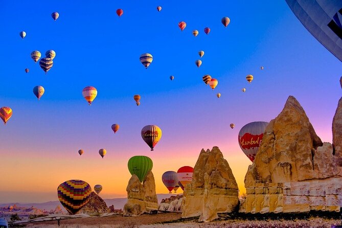 Hot-Air Balloon Ride in Cappadocia [bestseller] - Floating over fairy chimneys and valleys (the first wow)