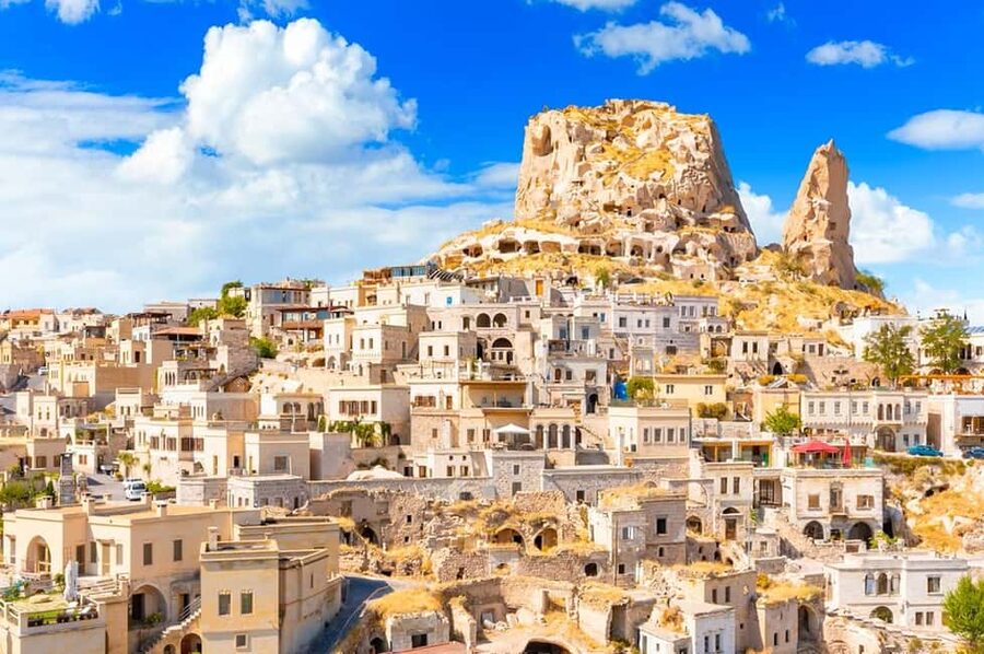 Istanbul: 2-Day Trip to Cappadocia with Flights & Lunchs - Day 1: From Istanbul to Kayseri/Nevşehir, Then Valleys and a Underground City