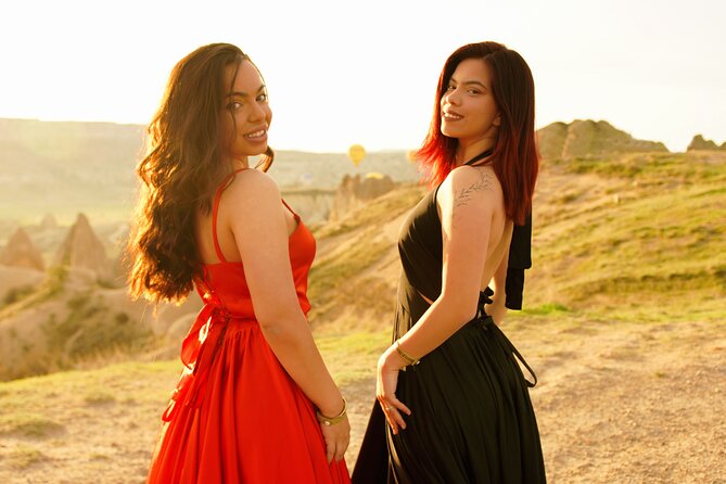 Magical Cappadocia Photoshoot with a Professional Photographer - What you get: 250+ digital photos, reels videos, and outfit support