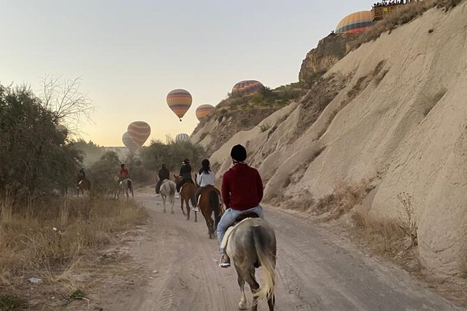 Magical horse ride with balloon in Cappadocia - Lucky Luke Horse Ranch: small operation, real horse care