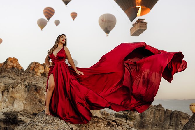 Photoshoot with Balloons in Cappadocia - Stop 2: Love Valley sunrise views and balloon-in-the-frame photos