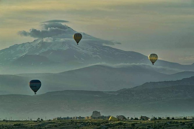 Private 1 or 2 Day Cappadocia Tour - Kaymaklı Underground City: narrow tunnels, ventilation shafts, and practical history