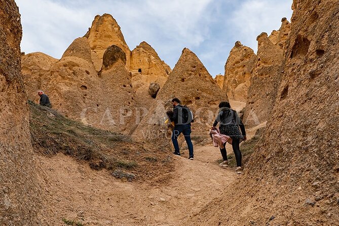 Private Cappadocia Full Day Car And Guide - Avanos pottery in practice: red soil, clay, and workshops