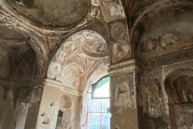 Private & Guided Central Cappadocia Tour With Underground City - What your licensed English-speaking guide actually does for you