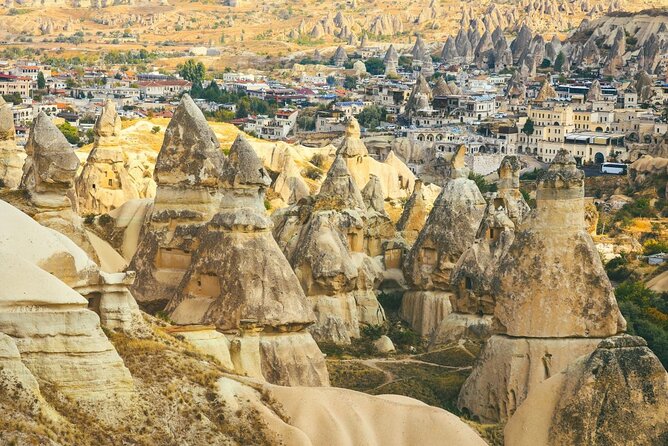 Red (North) Tour Cappadocia (small group) with lunch and ticket - Zelve Open Air Museum: abandoned cave village scale