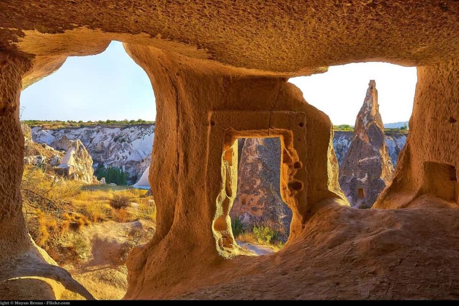 Red Tour Cappadocia (small group) w/ Göreme Open Air Museum - Pasabag (Monk’s Valley): fairy chimneys with a longer pause