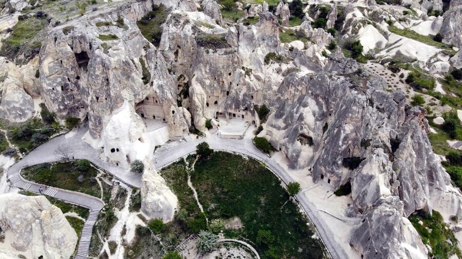 Red Tour Cappadocia (small group) with lunch and tickets - Love Valley and Pasabag: the fairy chimney photo circuit