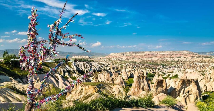 Red Tour Cappadocia (small group) with lunch and tickets - Pickup logistics: many meeting points, one clear flow