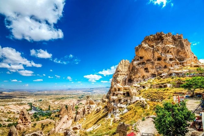 Small-Group Cappadocia Tour: Devrent Valley, Monks Valley and Open Air Museum in Goreme - Lunch near Göreme: eat, refuel, then go back in