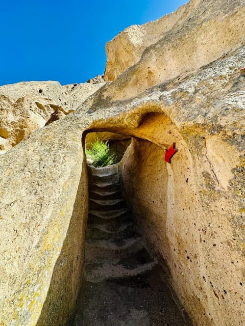 South of Cappadocia Tour-Green Tour - Kaymaklı Underground City (or Derinkuyu): 6–8 Levels of Cut-Stone Life