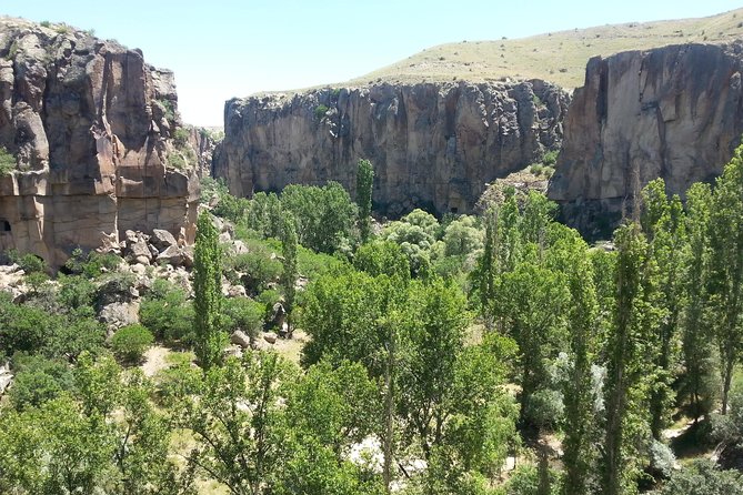 Southern Cappadocia Tour with Ihlara Canyon - Onyx Stop: Gem Shopping Built Into the Timing