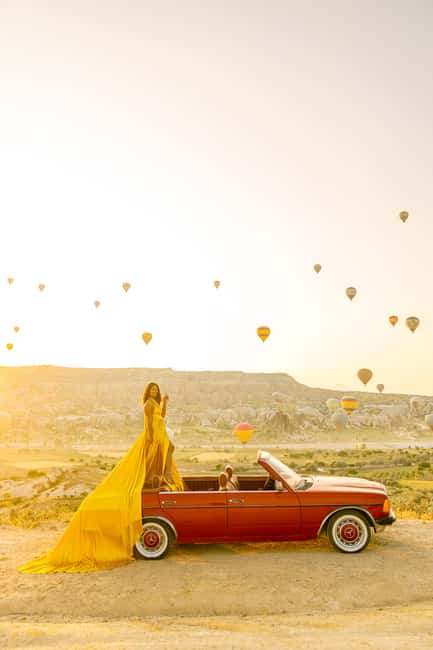 Sunrise Balloon Viewing with Classic Car –Magical Cappadocia - The Real Star: Photo Stops and Guides Who Know Angles
