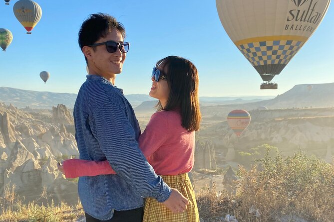 Sunrise Balloon Watching Tour with Photographer in Goreme - Pickup, snacks, and small-group pacing make dawn easier
