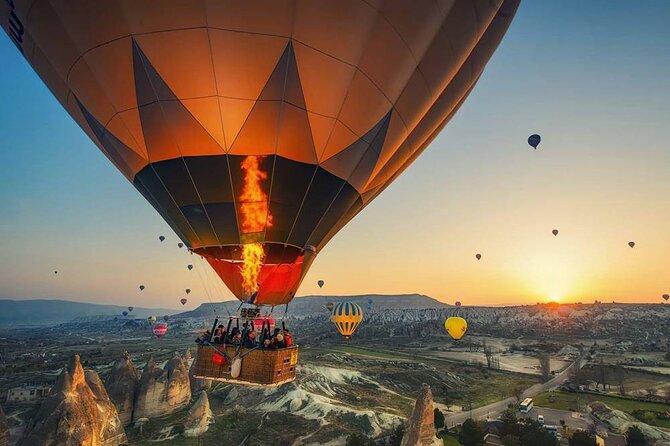 Sunrise Hot Air Balloon Flight in Cappadocia (Fairy Chimneys) - Göreme Pickup at 5:00am: Timing, Vehicle, and What to Bring