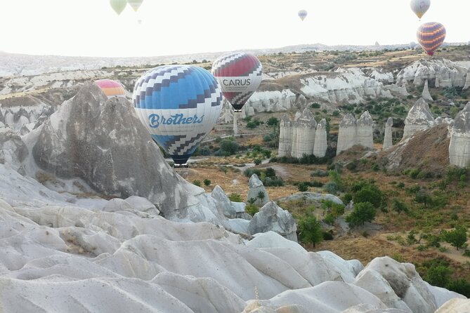 Sunrise Hot Air Balloon Flights in Goreme Valleys - Breakfast and transfers: why included extras matter on a balloon day