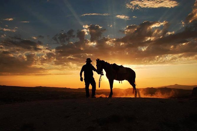 The Best Sunset Horseback Riding Tours in Cappadocia - Sunset horseback riding in Göreme: why this timing works so well