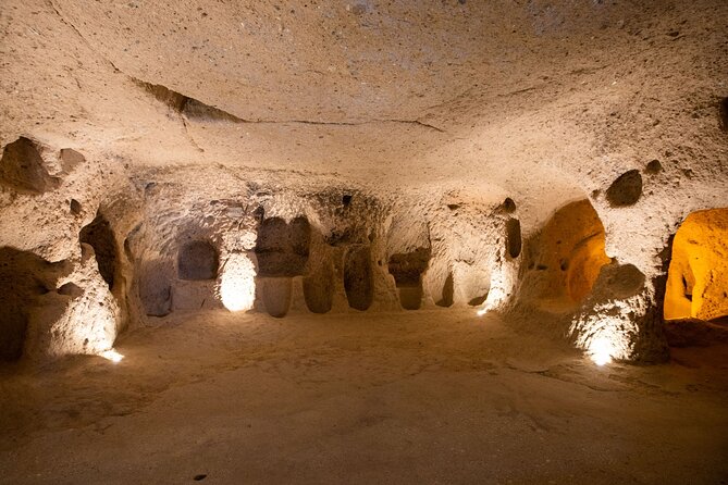 Top Notch Cappadocia: All in 1 Day Cappadocia Tour - Göreme Open Air Museum and the Zelve cave village story