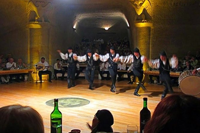 Turkish night show with dinner and unlimited free alcohol - The restaurant roulette: where your dinner show happens