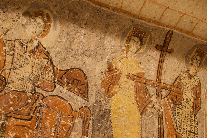 Underground City and Hıkıng Tour İn Cappadocia - Pigeon Valley and Uçhisar viewpoint: the dovecotes carved into stone