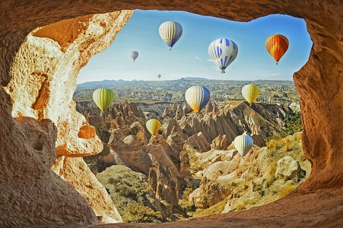 Watching Balloons on Cappadocia Sky(People Have Fear of Heights) - Group size and timing: what the 2 hours really feels like